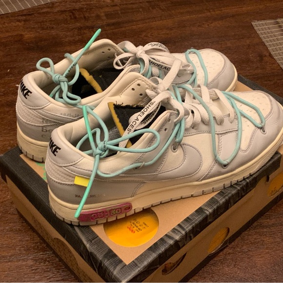 Off White Dunk Low Lot 04/50 - Picture 3 of 7
